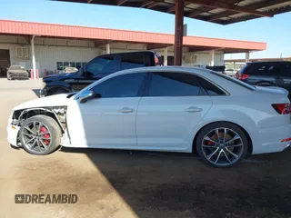 2018 Audi S4 Prestige z VIN WAUC4AF49JA019401, wystawiony jako IAAI lot #42143099 z przebiegiem 50 206 mil mil oraz . Historia ofert i sprzedaży dostępna na DreamBid. Obrazek 14.