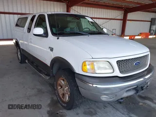 2003 Ford F-150 XL с VIN 1FTRX18L53NB43542, выставлен на аукционе IAAI как лот 42613795 с пробегом 188 983 миль миль и . История ставок и продаж доступна на DreamBid. Изображение 1.