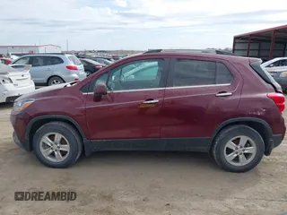 2017 Chevrolet Trax LT with VIN 3GNCJPSB5HL262068, listed as a IAAI auction lot 41904657 with 132,559 mi miles. Bid and sale history available at carsss.com. Image 14.