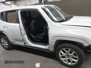 2018 Jeep Renegade Altitude z VIN ZACCJABB6JPH79544, wystawiony jako IAAI lot #41742928 z przebiegiem 59 540 mil mil oraz . Historia ofert i sprzedaży dostępna na DreamBid. Obrazek 18.