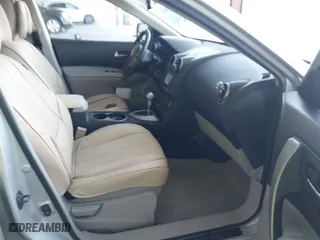 2011 Nissan Rogue SV with VIN JN8AS5MT6BW187507, listed as a IAAI auction lot 42050157 with 124,714 mi miles. Bid and sale history available at carsss.com. Image 5.