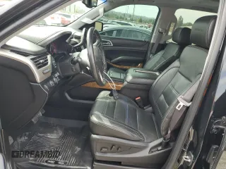 2015 GMC Yukon Denali z VIN 1GKS2CKJ9FR609462, wystawiony jako Copart lot #56685575 z przebiegiem 125 679 mil mil oraz Szkoda całkowita • Salvage title. Historia ofert i sprzedaży dostępna na DreamBid. Obrazek 7.