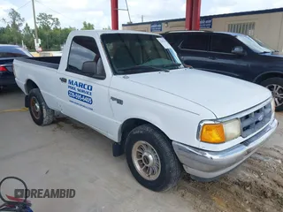 1997 Ford Ranger XLT z VIN 1FTCR10A3VUB38522, wystawiony jako IAAI lot #42502140 z przebiegiem 190 087 mil mil oraz . Historia ofert i sprzedaży dostępna na DreamBid. Obrazek 1.