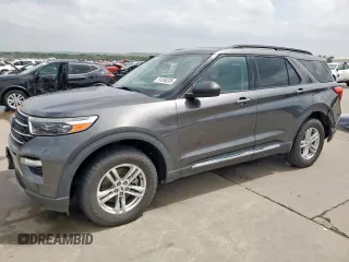 2020 Ford Explorer XLT z VIN 1FMSK8DH4LGC57106, wystawiony jako Copart lot #51095205 z przebiegiem 122 153 mil mil oraz Szkody całkowita. Historia ofert i sprzedaży dostępna na DreamBid. Obrazek 1.