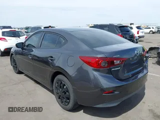 2015 Mazda 3 i Sport z VIN 3MZBM1U73FM190390, wystawiony jako IAAI lot #42235160 z przebiegiem 156 539 mil mil oraz . Historia ofert i sprzedaży dostępna na DreamBid. Obrazek 3.