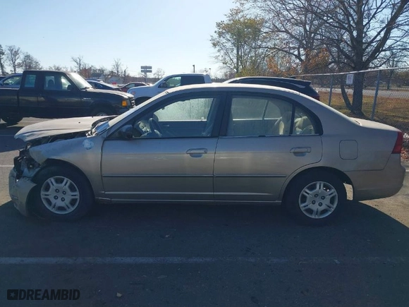 2002 Honda Civic LX with VIN 2HGES16642H552358, listed as a IAAI auction lot 40757858 with 138,320 mi miles. Bid and sale history available at carsss.com. Image 14.