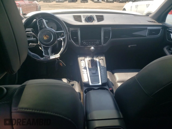 2017 Porsche Macan S with VIN WP1AB2A57HLB10136, listed as a Copart auction lot 60309345 with 90,009 mi miles and Salvage title. Bid and sale history available at DreamBid. Image 8.
