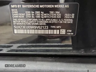 2024 BMW X5 xDrive40i z VIN 5UX23EU09R9V62123, wystawiony jako Copart lot #58241675 z przebiegiem 46 253 mil mil oraz Tytuł czysty. Historia ofert i sprzedaży dostępna na DreamBid. Obrazek 14.