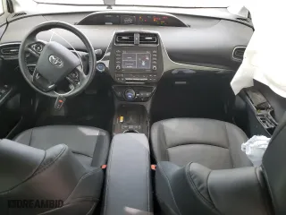 2021 Toyota Prius L Eco with VIN JTDKAMFU6M3141280, listed as a Copart auction lot 47604825 with 65,725 mi miles and Salvage Title. Bid and sale history available at carsss.com. Image 8.