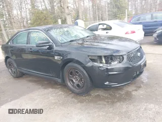 2013 Ford Police Interceptor с VIN 1FAHP2M84DG123541, выставлен на аукционе IAAI как лот 41604935 с пробегом Не указан миль и . История ставок и продаж доступна на DreamBid. Изображение 1.