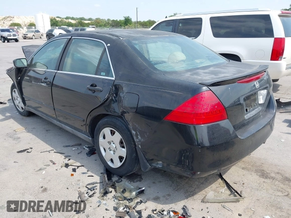 2007 Honda Accord LX with VIN 3HGCM56467G710441, listed as a IAAI auction lot 42054596 with 241,471 mi miles and . Bid and sale history available at DreamBid. Image 3.