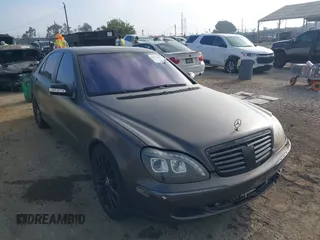 2006 Mercedes-Benz S 500 с VIN WDBNG84J06A470369, выставлен на аукционе IAAI как лот 42720669 с пробегом 84 241 миль миль и . История ставок и продаж доступна на DreamBid. Изображение 1.