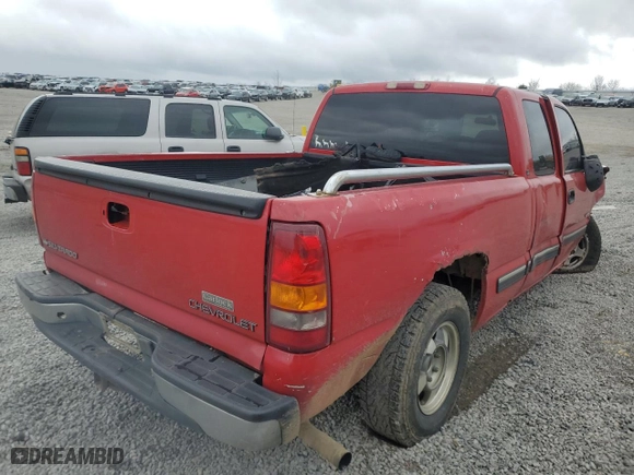 2001 Chevrolet Silverado 1500 LS with VIN 2GCEC19T211107489, listed as a Copart auction lot 87036414 with 462,469 mi miles and Salvage Title. Bid and sale history available at carsss.com. Image 3.