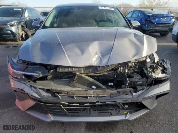2024 Hyundai Elantra Essential with VIN KMHLM4DG9RU776595, listed as a Copart auction lot 47137105 with 1,716 mi miles and Salvage Title. Bid and sale history available at carsss.com. Image 5.