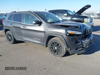 2016 Jeep Cherokee Latitude with VIN 1C4PJMCB8GW162224, listed as a IAAI auction lot 41847908 with 141,642 mi miles and . Bid and sale history available at carsss.com. Image 1.