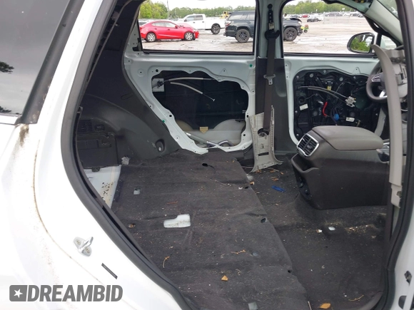 2019 Hyundai Santa Fe SE with VIN 5NMS23ADXKH038506, listed as a IAAI auction lot 42407399 with 54,540 mi miles and . Bid and sale history available at DreamBid. Image 8.