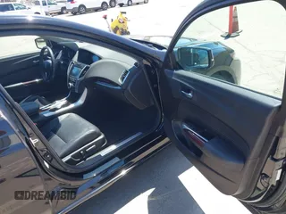 2015 Acura TLX Technology with VIN 19UUB2F54FA019973, listed as a IAAI auction lot 42482331 with 130,004 mi miles and . Bid and sale history available at DreamBid. Image 5.