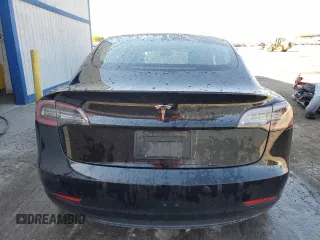 2022 Tesla Model 3 z VIN 5YJ3E1EA2NF372373, wystawiony jako Copart lot #59139335 z przebiegiem 79 106 mil mil oraz Czysty tytuł • Clean title. Historia ofert i sprzedaży dostępna na DreamBid. Obrazek 6.