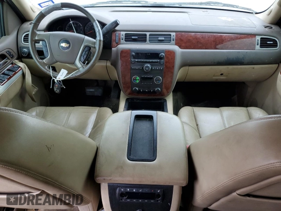 2013 Chevrolet Suburban LT with VIN 1GNSCJE01DR366511, listed as a Copart auction lot 46056514 with 169,844 mi miles and Clean Title. Bid and sale history available at carsss.com. Image 8.