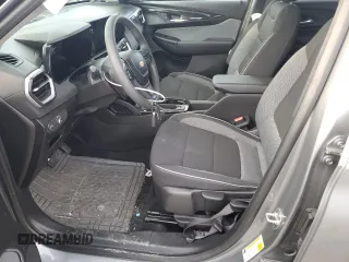 2024 Chevrolet TrailBlazer LS with VIN KL79MNSL8RB197689, listed as a Copart auction lot 42964705 with 22,110 mi miles and Salvage Title. Bid and sale history available at DreamBid. Image 7.