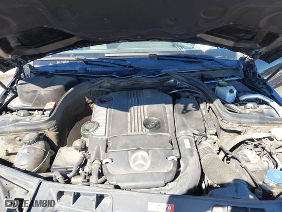 2013 Mercedes-Benz C-Class C 250 with VIN WDDGJ4HB6DG104780, listed as a IAAI auction lot 41761180 with 89,249 mi miles. Bid and sale history available at carsss.com. Image 10.