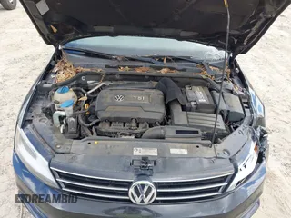 2015 Volkswagen Jetta SE with VIN 3VWD07AJ7FM313101, listed as a IAAI auction lot 42524898 with 207,725 mi miles and . Bid and sale history available at DreamBid. Image 10.