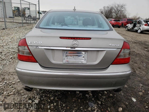 2007 Mercedes-Benz E-Class 3.5L with VIN WDBUF87X17B123174, listed as a Copart auction lot 48057505 with 117,666 mi miles and Salvage Title. Bid and sale history available at carsss.com. Image 6.