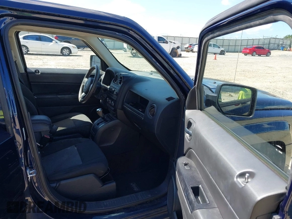 2014 Jeep Patriot Sport with VIN 1C4NJPBA0ED690558, listed as a IAAI auction lot 42780031 with 112,065 mi miles and . Bid and sale history available at DreamBid. Image 5.