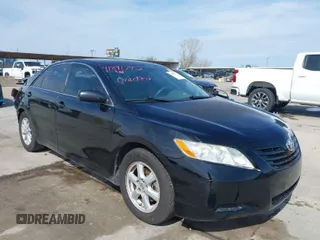 2009 Toyota Camry with VIN 4T1BE46K89U285414, listed as a IAAI auction lot 41891742 with 263,825 mi miles. Bid and sale history available at carsss.com. Image 1.