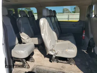 2016 Ford Transit XL z VIN 1FBZX2YM0GKB50084, wystawiony jako Copart lot #49362855 z przebiegiem Nie podano mil oraz Szkoda całkowita • Salvage title. Historia ofert i sprzedaży dostępna na DreamBid. Obrazek 11.