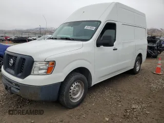 2017 Nissan NV Cargo SV z VIN 1N6BF0LY3HN805706, wystawiony jako Copart lot #82418554 z przebiegiem 144 199 mil mil oraz Czysty tytuł • Clean title. Historia ofert i sprzedaży dostępna na DreamBid. Obrazek 1.