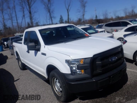 2016 Ford F-150 XLT with VIN 1FTFX1EF5GKE85811, listed as a IAAI auction lot 41977419 with 165,412 mi miles. Bid and sale history available at carsss.com. Image 1.