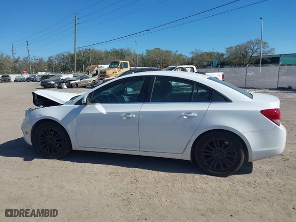 2016 Chevrolet Cruze Limited LT with VIN 1G1PE5SB1G7137387, listed as a IAAI auction lot 41747549 with 86,175 mi miles. Bid and sale history available at carsss.com. Image 14.