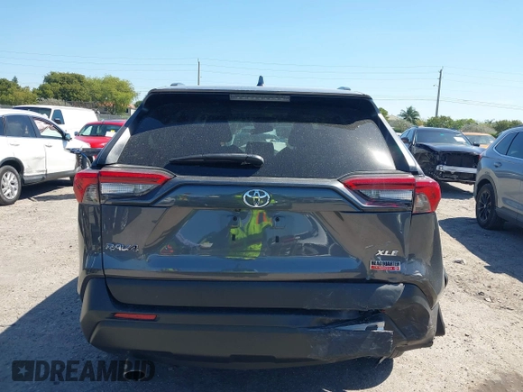 2023 Toyota RAV4 XLE with VIN 2T3W1RFV2PW250599, listed as a IAAI auction lot 41738576 with 40,111 mi miles. Bid and sale history available at carsss.com. Image 16.
