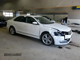 2015 Volkswagen Passat SE with VIN 1VWBS7A36FC005034, listed as a Copart auction lot 47081545 with 147,810 mi miles and Salvage title. Bid and sale history available at DreamBid. Image 4.