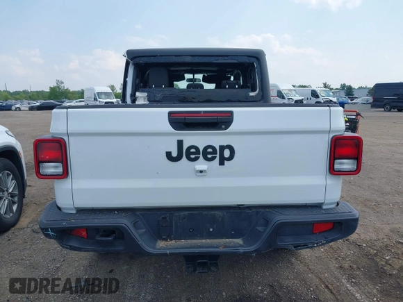 2023 Jeep Gladiator Sport S with VIN 1C6HJTAG3PL532694, listed as a IAAI auction lot 42446863 with 40,525 mi miles and . Bid and sale history available at DreamBid. Image 16.