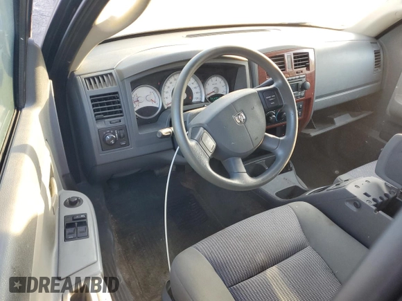 2005 Dodge Dakota SLT with VIN 1D7HW42N75S269518, listed as a Copart auction lot 71501904 with 105,673 mi miles and Clean Title. Bid and sale history available at carsss.com. Image 8.