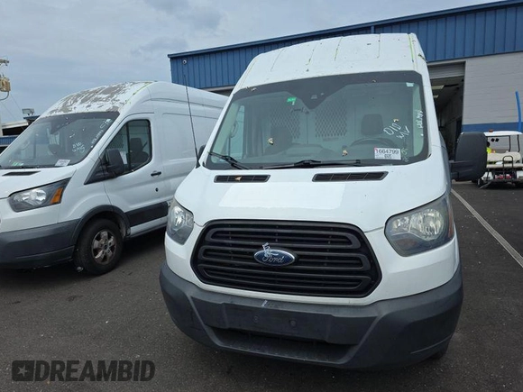 2019 Ford Transit z VIN 1FTYR2XG7KKA95980, wystawiony jako IAAI lot #42786940 z przebiegiem 143 713 mil mil oraz . Historia ofert i sprzedaży dostępna na DreamBid. Obrazek 4.