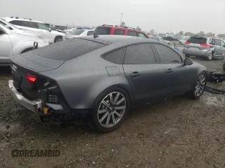 2017 Audi RS 7 Prestige z VIN WUAWAAFC8HN900239, wystawiony jako Copart lot #50072074 z przebiegiem 73 066 mil mil oraz . Historia ofert i sprzedaży dostępna na DreamBid. Obrazek 3.