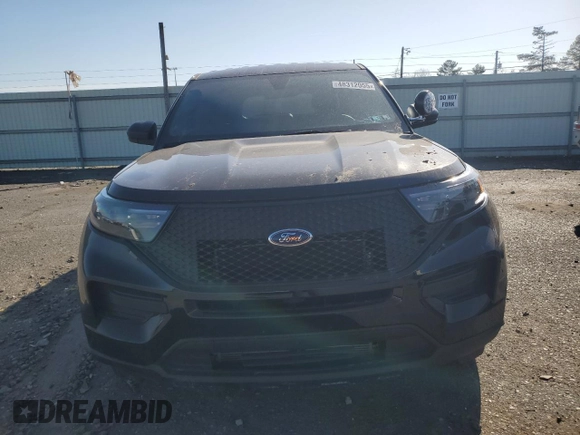 2022 Ford Police Interceptor Utility z VIN 1FM5K8AW3NNA11503, wystawiony jako Copart lot #48312055 z przebiegiem 22 219 mil mil oraz Szkody całkowita. Historia ofert i sprzedaży dostępna na DreamBid. Obrazek 5.