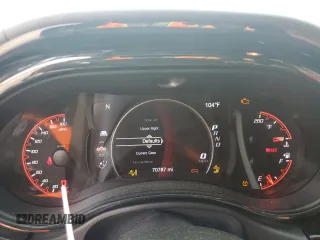 2021 Dodge Durango SRT 392 z VIN 1C4SDJGJ1MC845459, wystawiony jako Copart lot #56640765 z przebiegiem 70 787 mil mil oraz Szkoda całkowita • Salvage title. Historia ofert i sprzedaży dostępna na DreamBid. Obrazek 9.