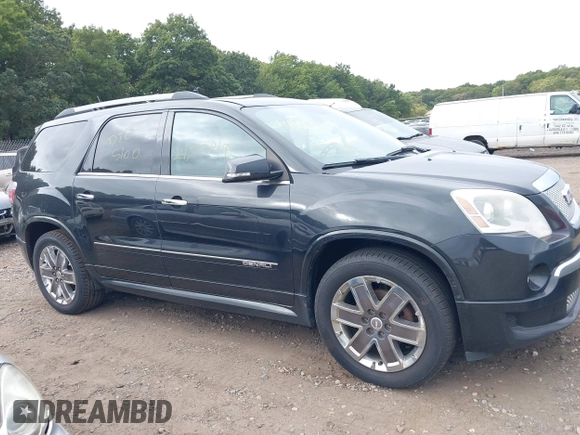 2011 GMC Acadia Denali with VIN 1GKKVTED9BJ412734, listed as a IAAI auction lot 40411945 with Not Provided miles. Bid and sale history available at carsss.com. Image 12.