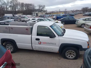 2006 Chevrolet Silverado 1500 Work Truck with VIN 3GCEC14X66G266296, listed as a IAAI auction lot 41231005 with 232,512 mi miles. Bid and sale history available at carsss.com. Image 13.