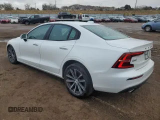 2021 Volvo S60 Momentum with VIN 7JRA22TK8MG102989, listed as a Copart auction lot 75139253 with 3,705 mi miles. Bid and sale history available at carsss.com. Image 2.