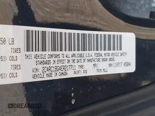 2014 Chrysler Town & Country Touring with VIN 2C4RC1BG4ER217711, listed as a IAAI auction lot 42155688 with 370,937 mi miles. Bid and sale history available at carsss.com. Image 9.