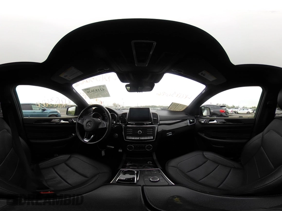 2016 Mercedes-Benz GLE 450 AMG с VIN 4JGED6EB9GA013580, выставлен на аукционе IAAI как лот 42183626 с пробегом 63 950 миль миль и . История ставок и продаж доступна на DreamBid. Изображение 19.
