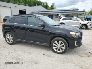 2015 Mitsubishi Outlander GT with VIN 4A4AR4AWXFE040546, listed as a Copart auction lot 55917935 with 323,546 mi miles and Salvage title. Bid and sale history available at DreamBid. Image 4.