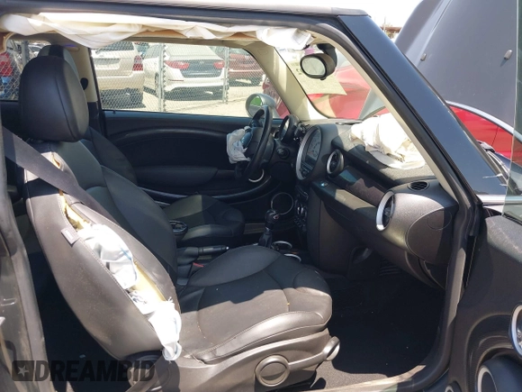 2013 MINI Hardtop S with VIN WMWSV3C52DT396453, listed as a IAAI auction lot 42583892 with 143,190 mi miles and . Bid and sale history available at DreamBid. Image 5.