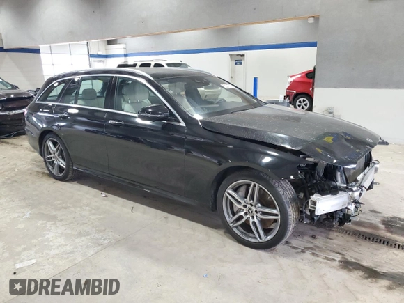 2019 Mercedes-Benz E 450 with VIN WDDZH6JB9KA532482, listed as a Copart auction lot 89017175 with 57,875 mi miles and Salvage Title. Bid and sale history available at DreamBid. Image 4.
