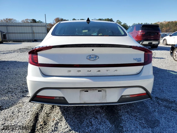 2021 Hyundai Sonata Hybrid Blue with VIN KMHL24JJ8MA030221, listed as a Copart auction lot 84486624 with 77,752 mi miles and Salvage Title. Bid and sale history available at carsss.com. Image 6.